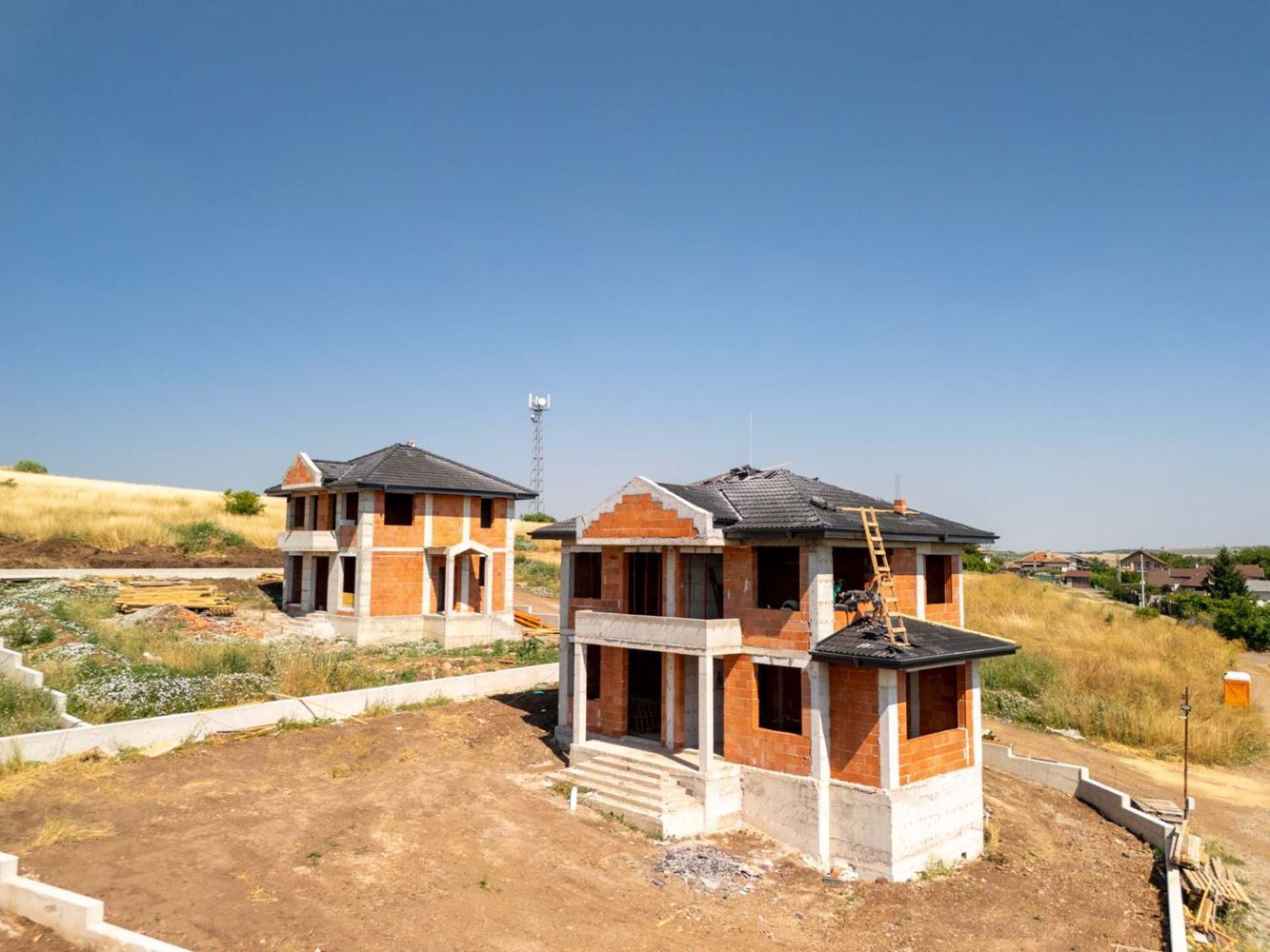 Detached house with a large yard and four bedrooms – Cherni Vrah village