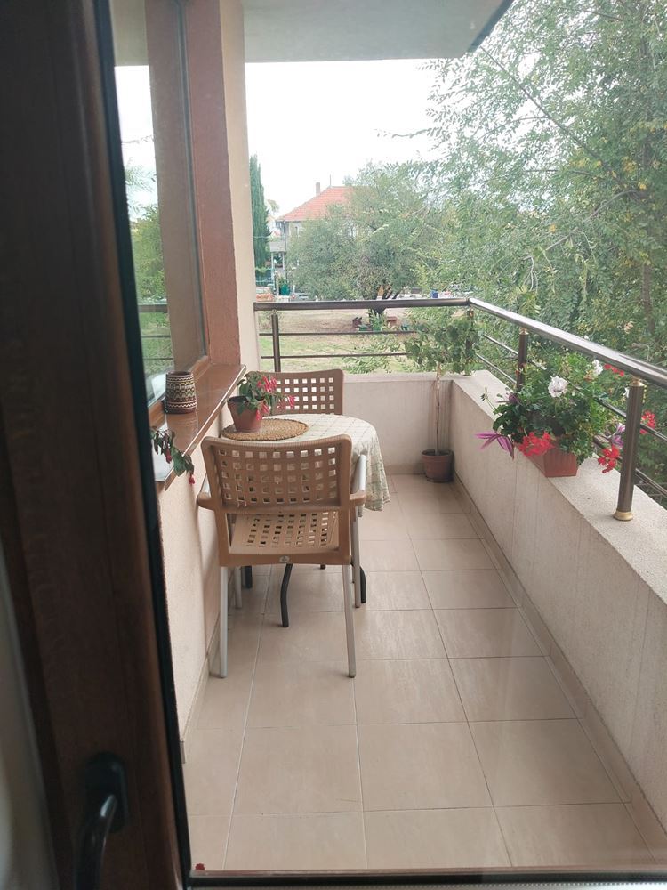 Spacious three-storey single-family house in the center of Ravda – comfort, prestige, and complete independence