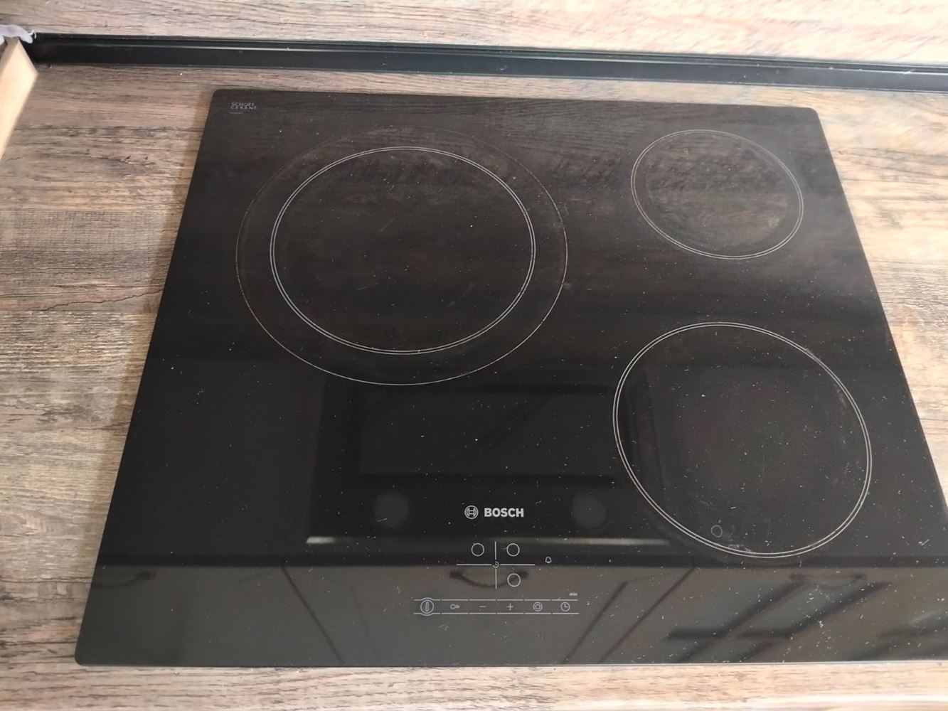 Spacious three-storey single-family house in the center of Ravda – comfort, prestige, and complete independence