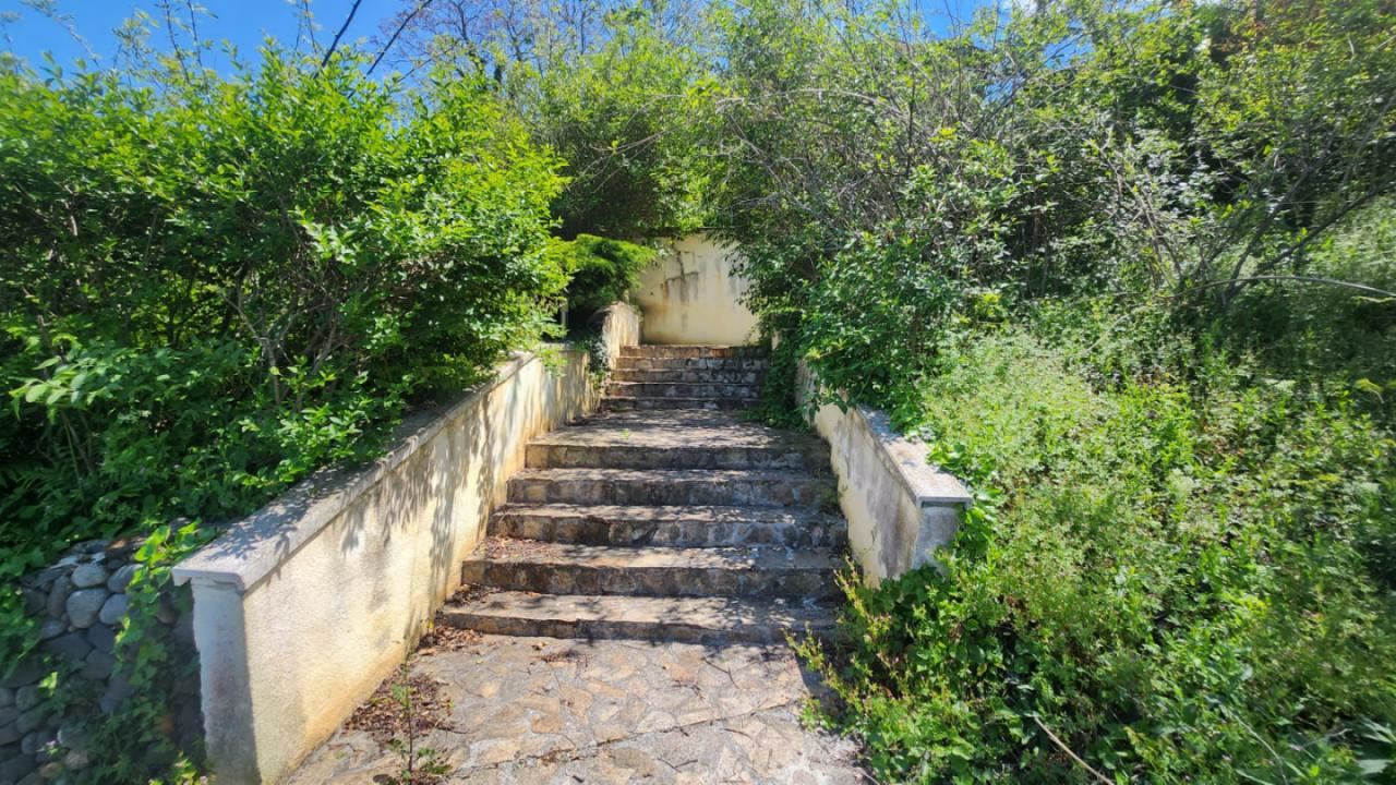 Stunning Three-Storey House on the First Sea Line in Sozopol with Panoramic Views of Paradise Bay