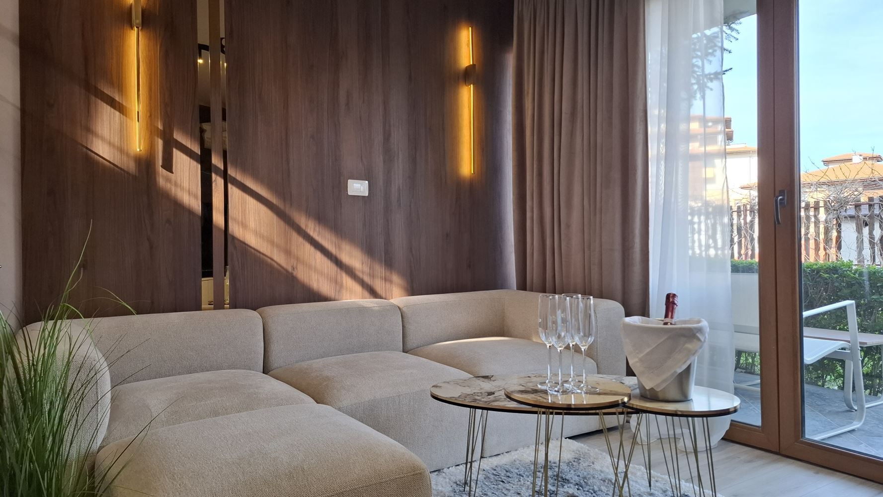 Luxury Three-Storey Townhouse 50 Meters from the Beach – Brand-New Home with Modern Interior and Complete Comfort