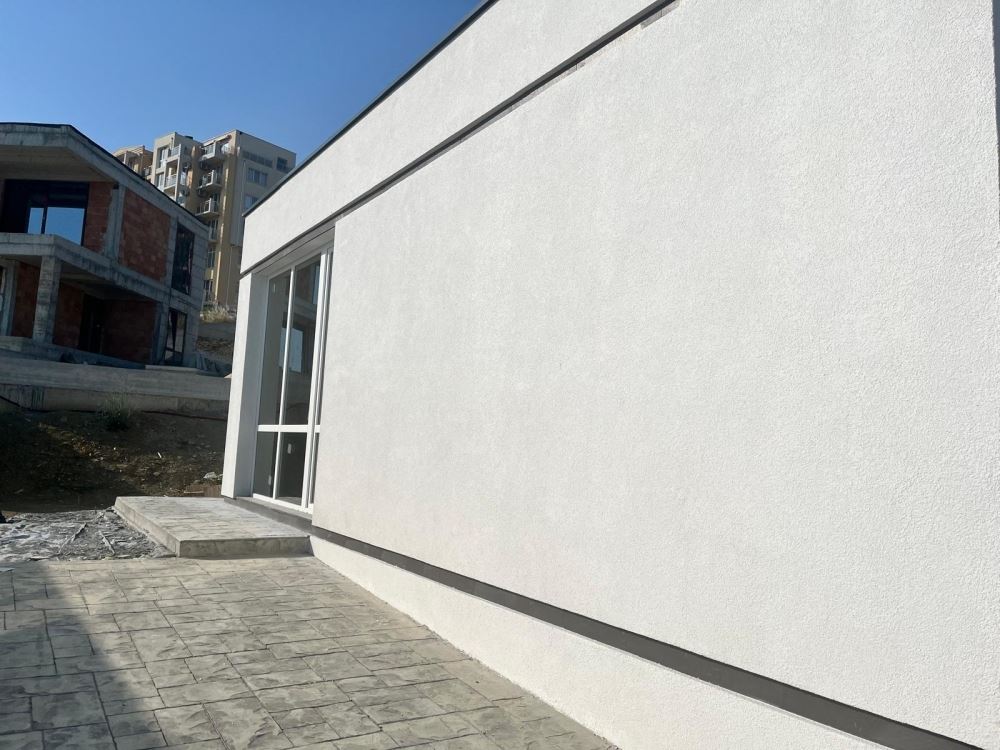 Ready-to-Move-In One-Storey House with Spacious Yard and Sea Panorama in Sveti Vlas – No Maintenance Fee