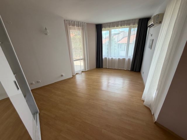 Two-storey house with yard in a gated complex near Sunny Beach – peace, greenery and comfort