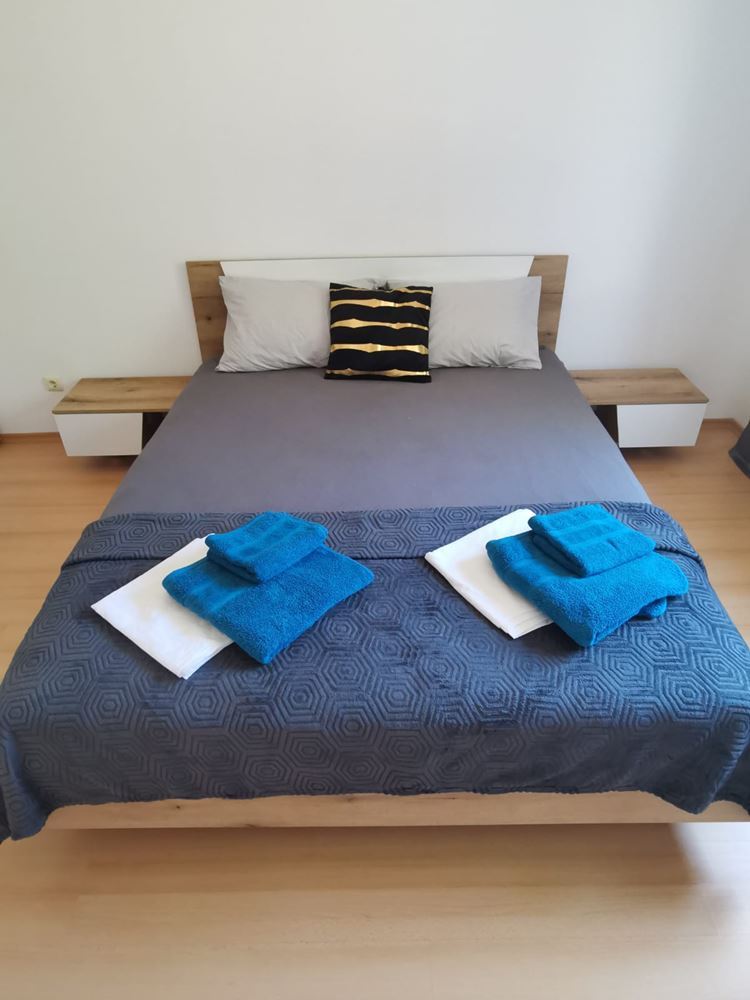 Spacious Single-Storey House with Panoramic Views in an Eco-Complex on the Balkan Mountains