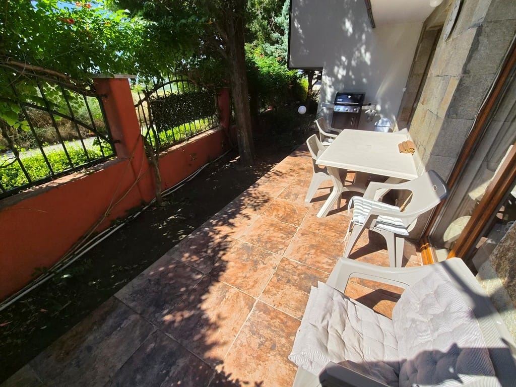 Spacious townhouse in a boutique gated complex – fully furnished, close to the sea and with low running costs