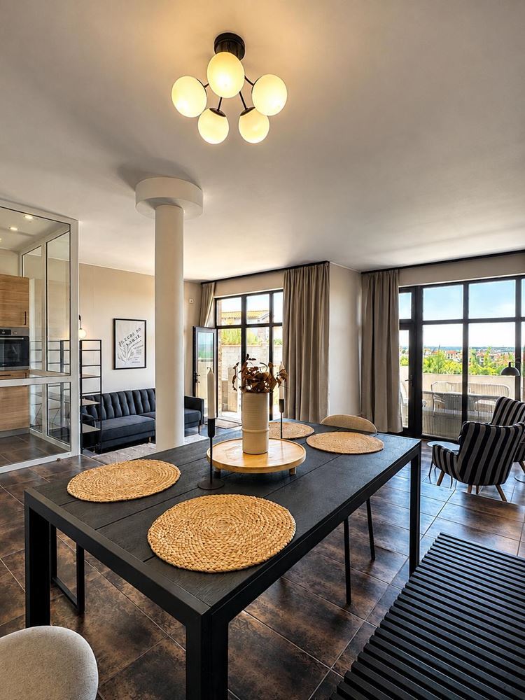 Luxury two-storey house with panoramic sea view above Sunny Beach – space, tranquility and life by the sea