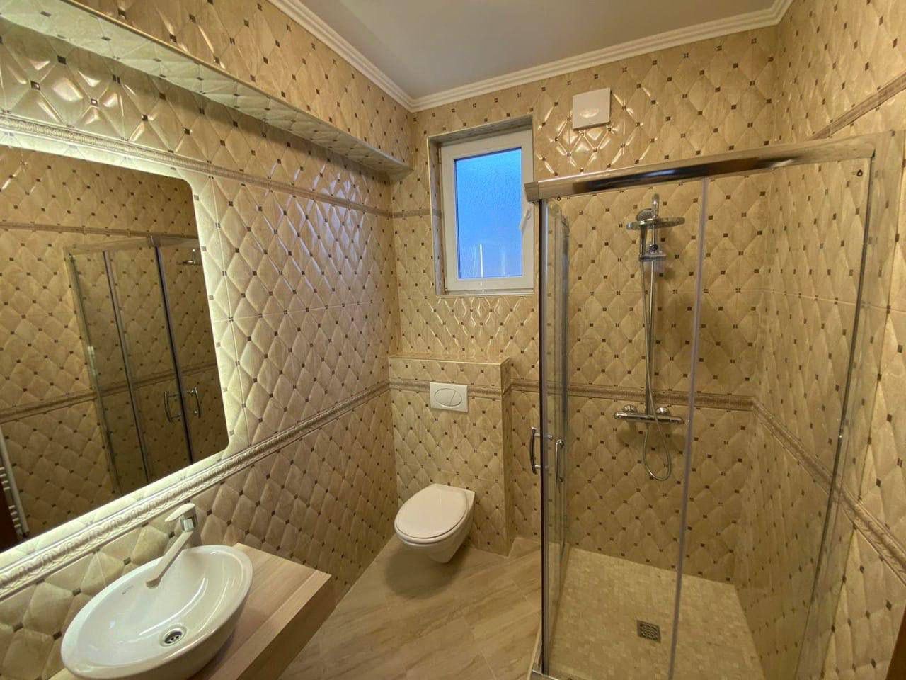 Modern House in the Center of Ravda – Luxurious Ready-to-Move-In Home with Excellent Location and Private Plot
