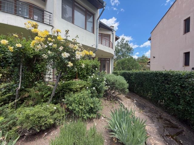 Two-storey house in a modern complex near Sunny Beach – comfort, tranquility and an excellent living environment