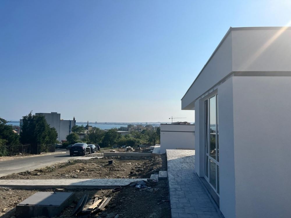 Ready-to-Move-In One-Storey House with Spacious Yard and Sea Panorama in Sveti Vlas – No Maintenance Fee
