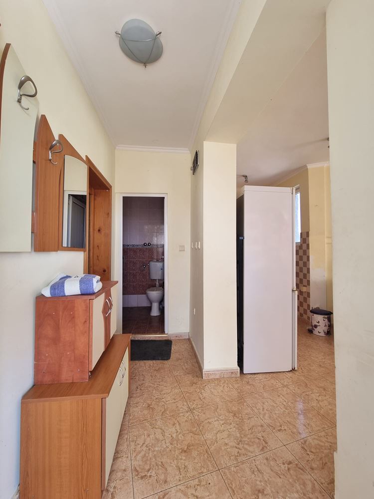 Luxury house with swimming pool and sea panorama in Sveti Vlas – only 1 km from the beach