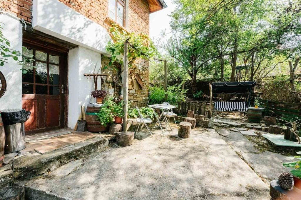 Unique authentic Strandzha guest house in the village of Kosti – the heart of the Strandzha Mountain