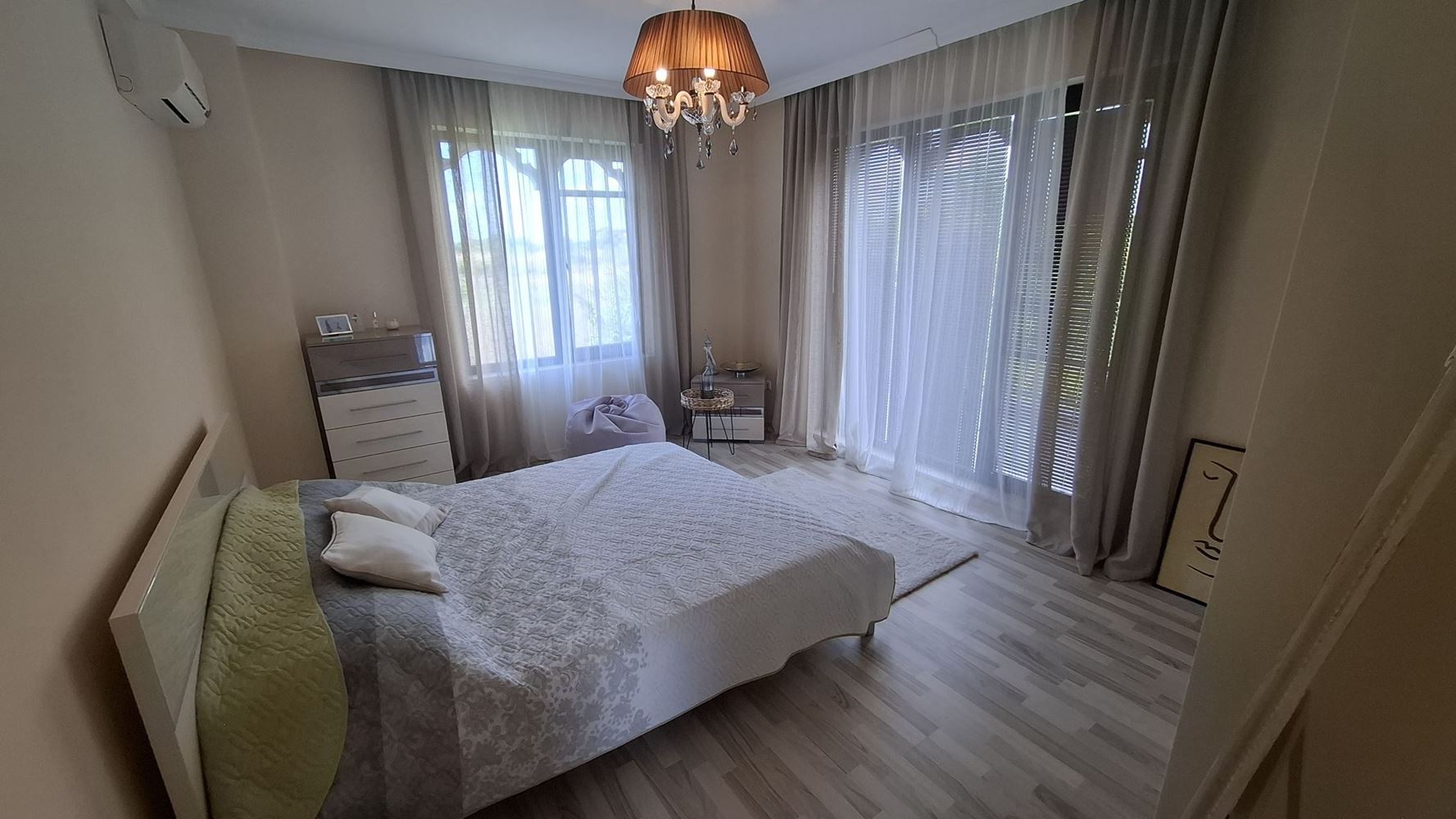 Luxury two-storey house in a prestigious complex in Pomorie