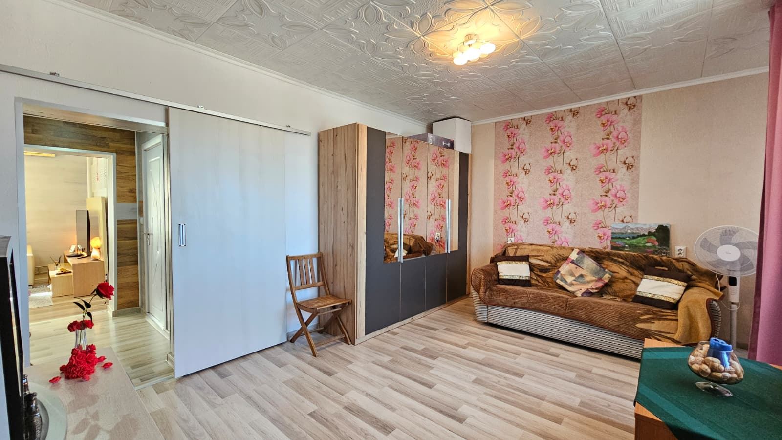 Excellent single-story house with pool and spacious yard in Dyulevo village