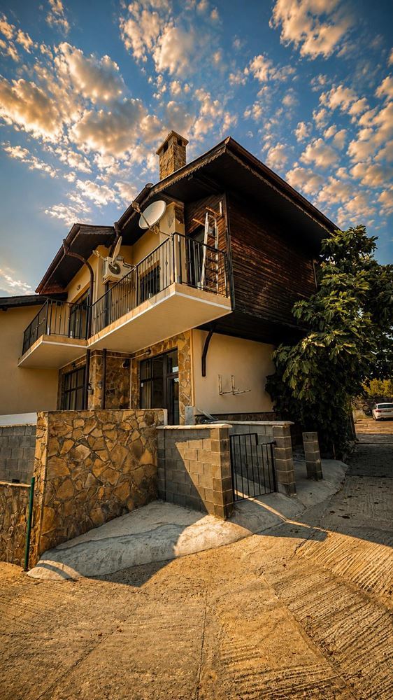 Luxury two-storey house with panoramic sea view above Sunny Beach – space, tranquility and life by the sea