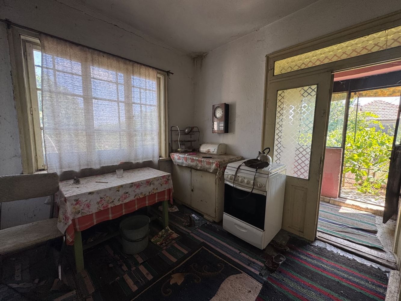 One-Storey House with Large Yard and Garage in Smolnik Village, Burgas Region – Peace and Opportunity for a New Home