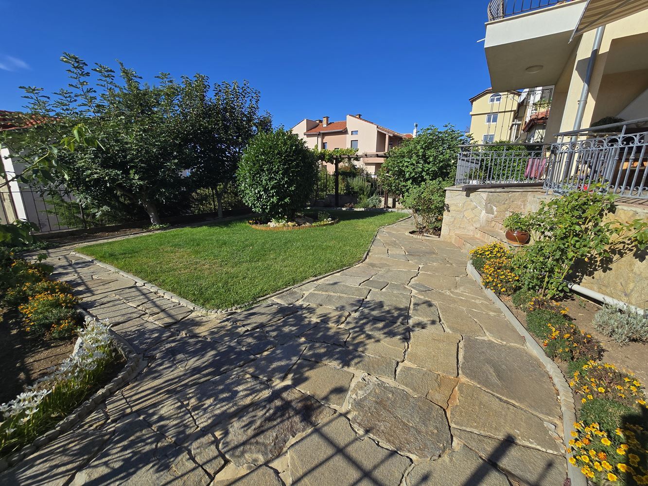 Detached House with Panoramic Sea View and Private Garden in Sveti Vlas