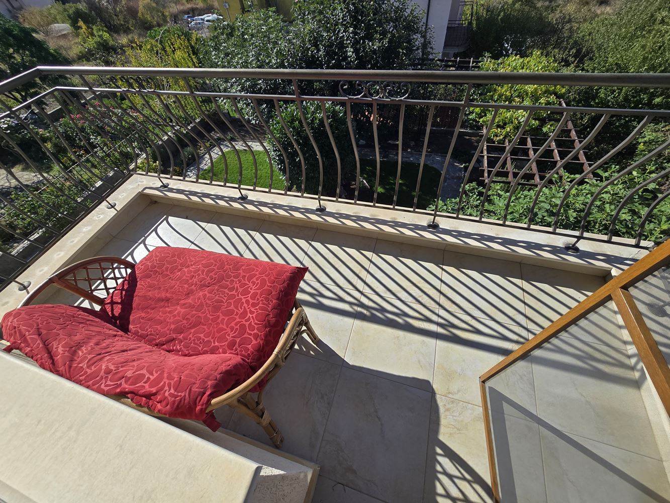 Detached House with Panoramic Sea View and Private Garden in Sveti Vlas