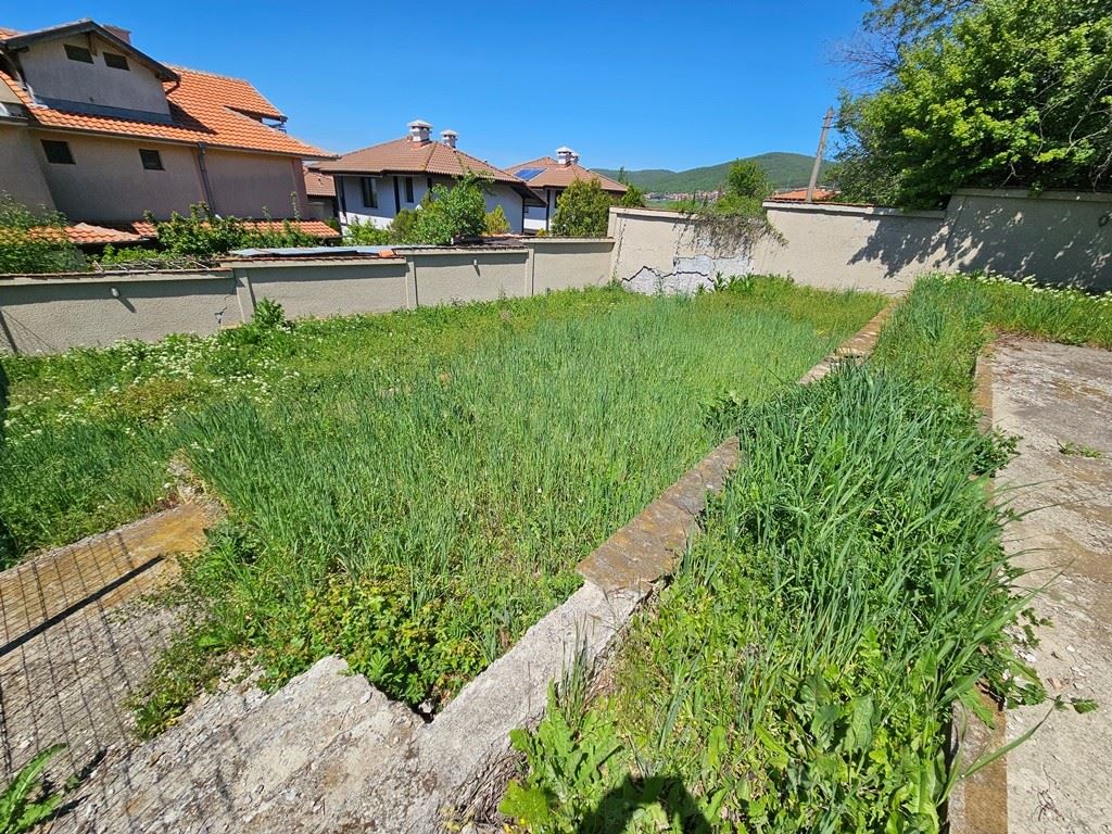 Spacious Detached House with Panoramic Views in Kosharitsa