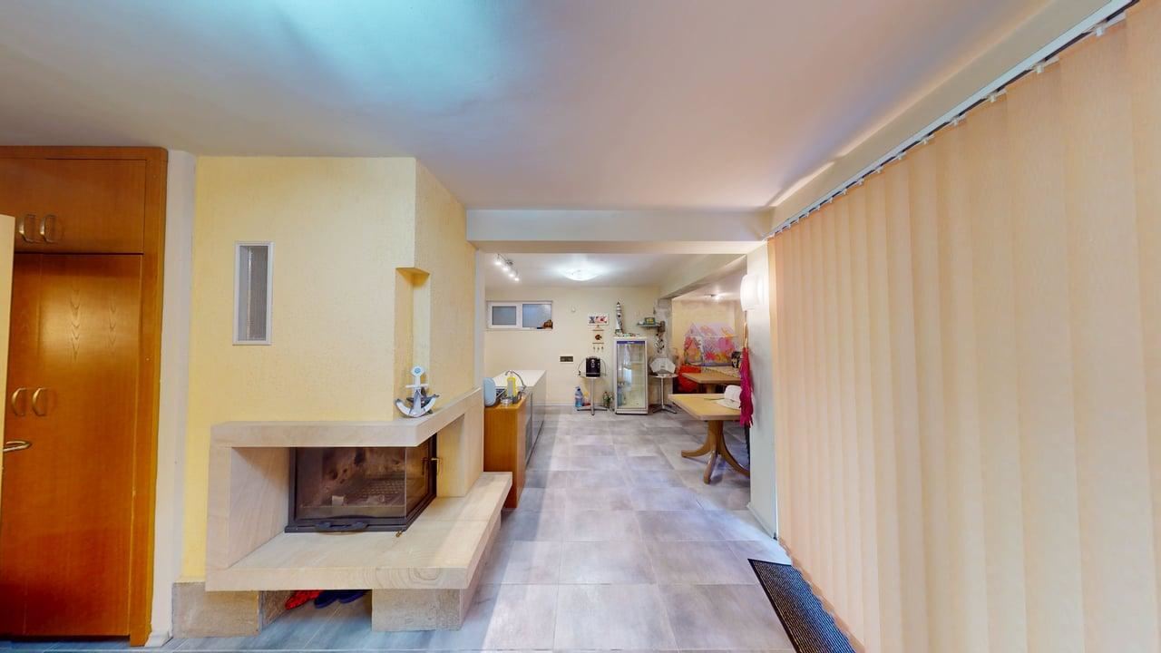 Panoramic Four-Storey House with 8 Bedrooms and Sea View in Sunny Beach – No Maintenance Fee