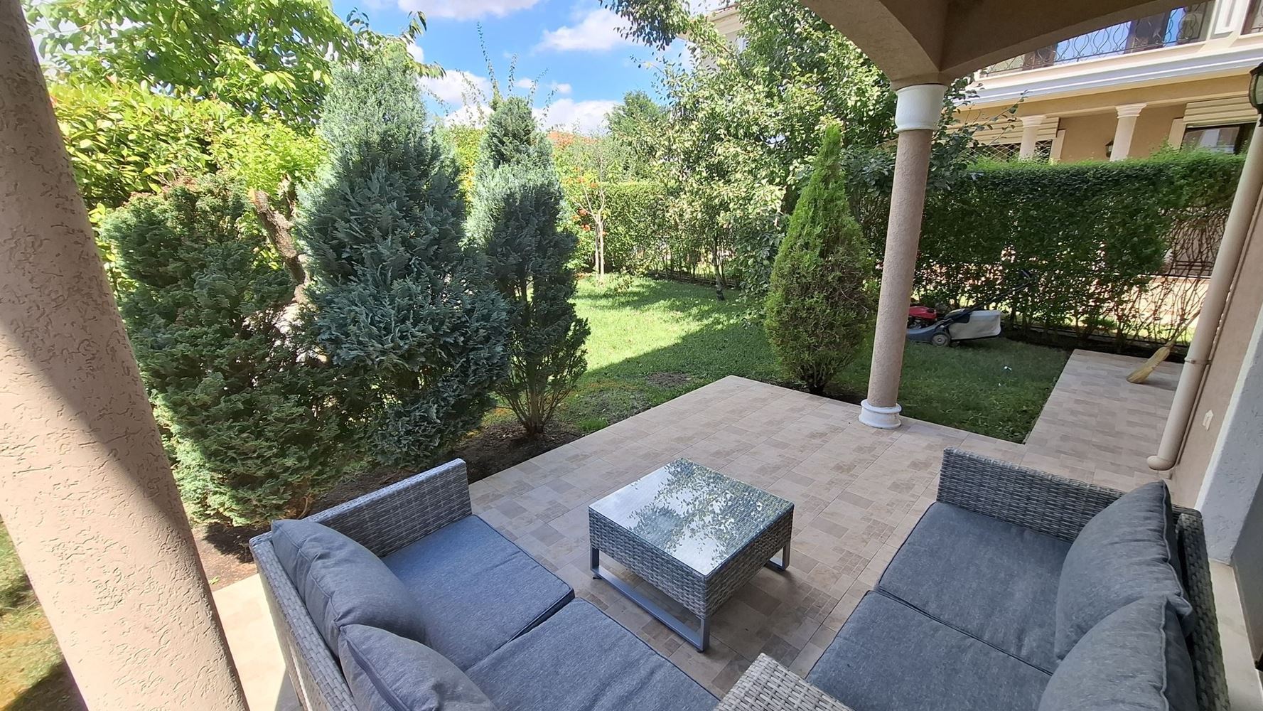Luxury two-storey house in a prestigious complex in Pomorie