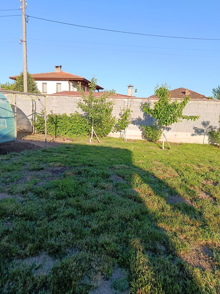 Single-storey house with a beautiful garden at the foothills of the Strandzha Mountains – comfort, tranquility and a ready home in the village of Fakia
