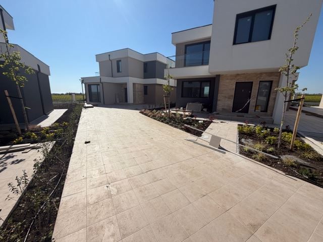 Pomorie – modern two-storey house with four bedrooms – security, energy efficiency and uncompromising comfort