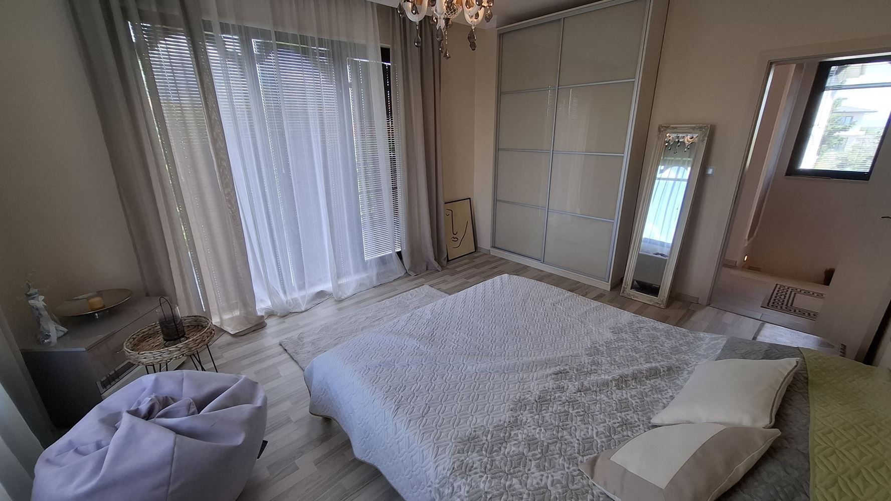 Luxury two-storey house in a prestigious complex in Pomorie