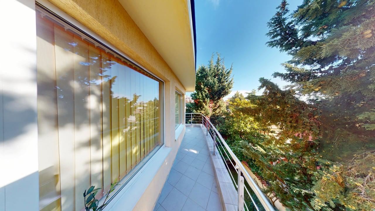 Panoramic Four-Storey House with 8 Bedrooms and Sea View in Sunny Beach – No Maintenance Fee