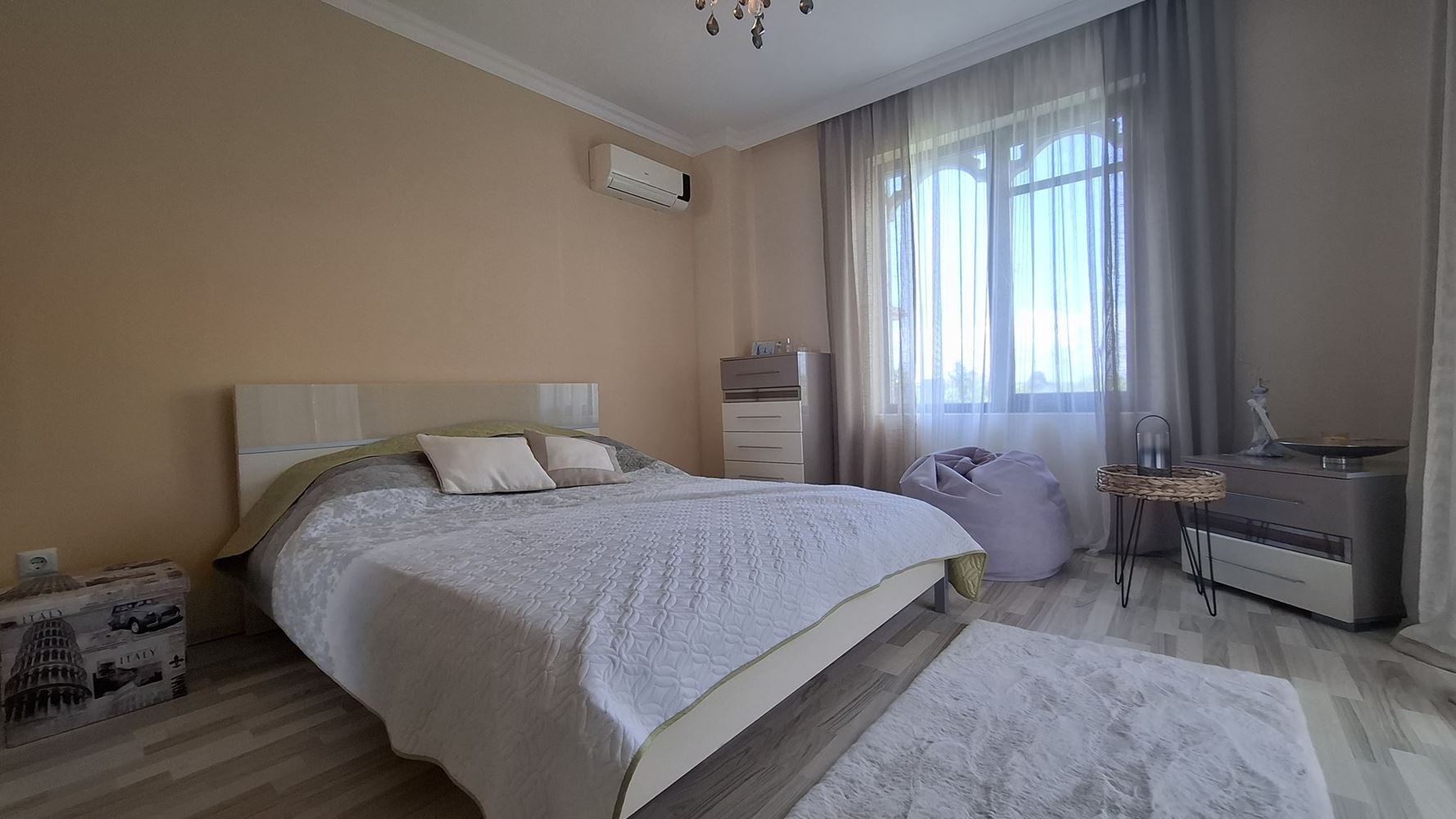 Luxury two-storey house in a prestigious complex in Pomorie