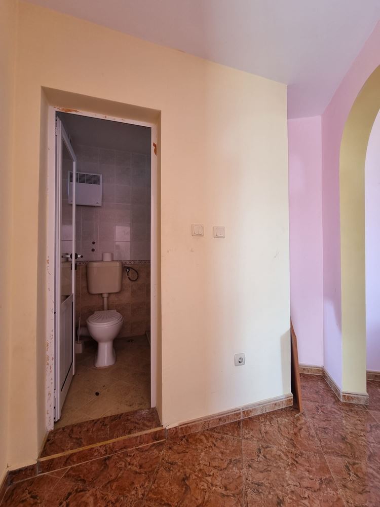 Luxury house with swimming pool and sea panorama in Sveti Vlas – only 1 km from the beach