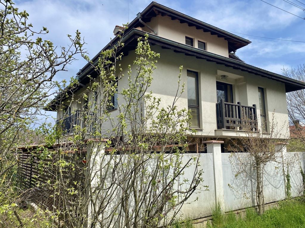 House with Ready-Made Business in Primorsko – Successful Family Hotel or Cozy Seaside Home with Proven Income
