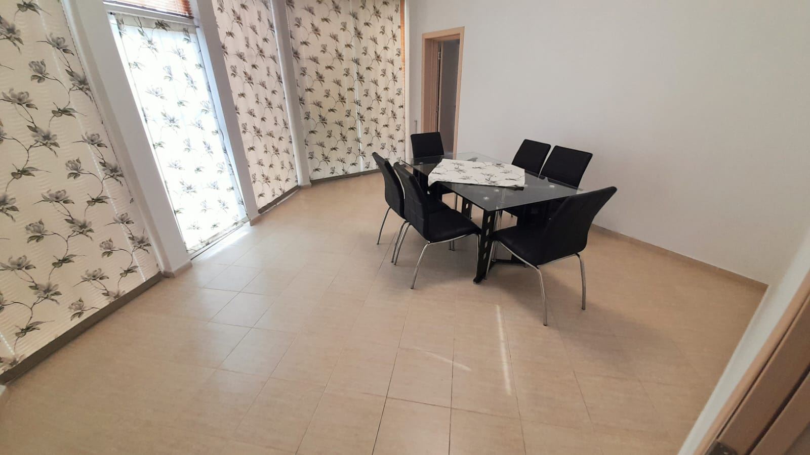 Detached house with yard and swimming pool in a villa zone of Sunny Beach