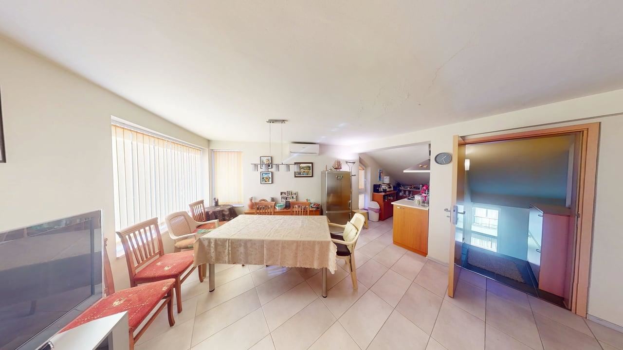 Panoramic Four-Storey House with 8 Bedrooms and Sea View in Sunny Beach – No Maintenance Fee