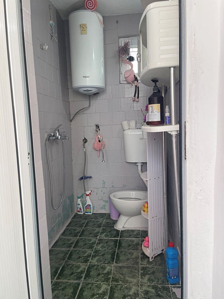 Detached part of a house with garden in Burgas – Banevo, spacious layout, functionality and excellent location near the mineral baths