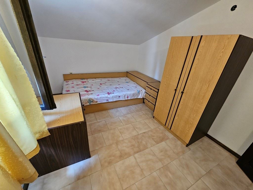 Spacious Detached House with Panoramic Views in Kosharitsa