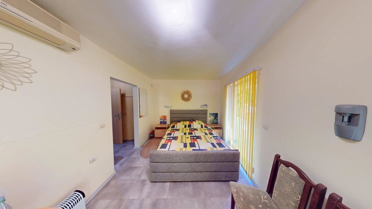 Panoramic Four-Storey House with 8 Bedrooms and Sea View in Sunny Beach – No Maintenance Fee