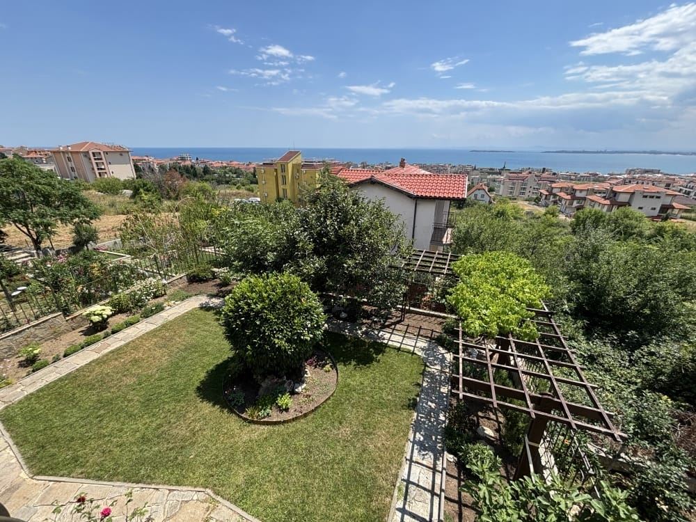 Detached House with Panoramic Sea View and Private Garden in Sveti Vlas
