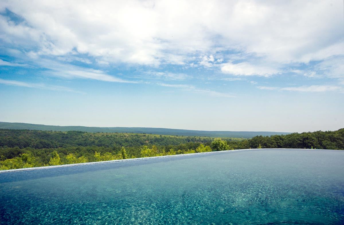 Spacious Single-Storey House with Panoramic Views in an Eco-Complex on the Balkan Mountains