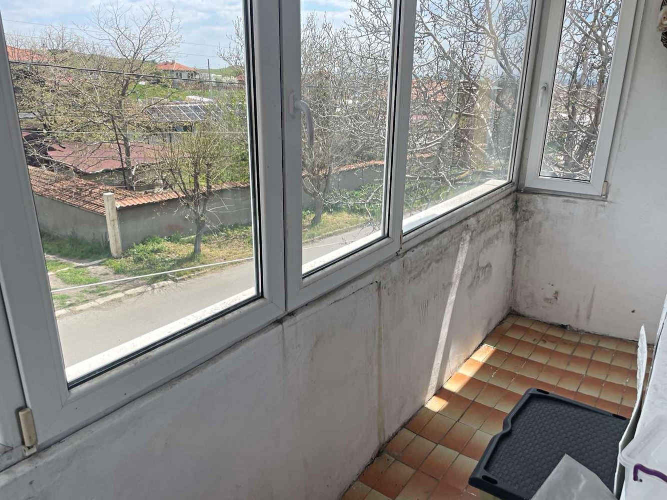 Detached part of a house with garden in Burgas – Banevo, spacious layout, functionality and excellent location near the mineral baths