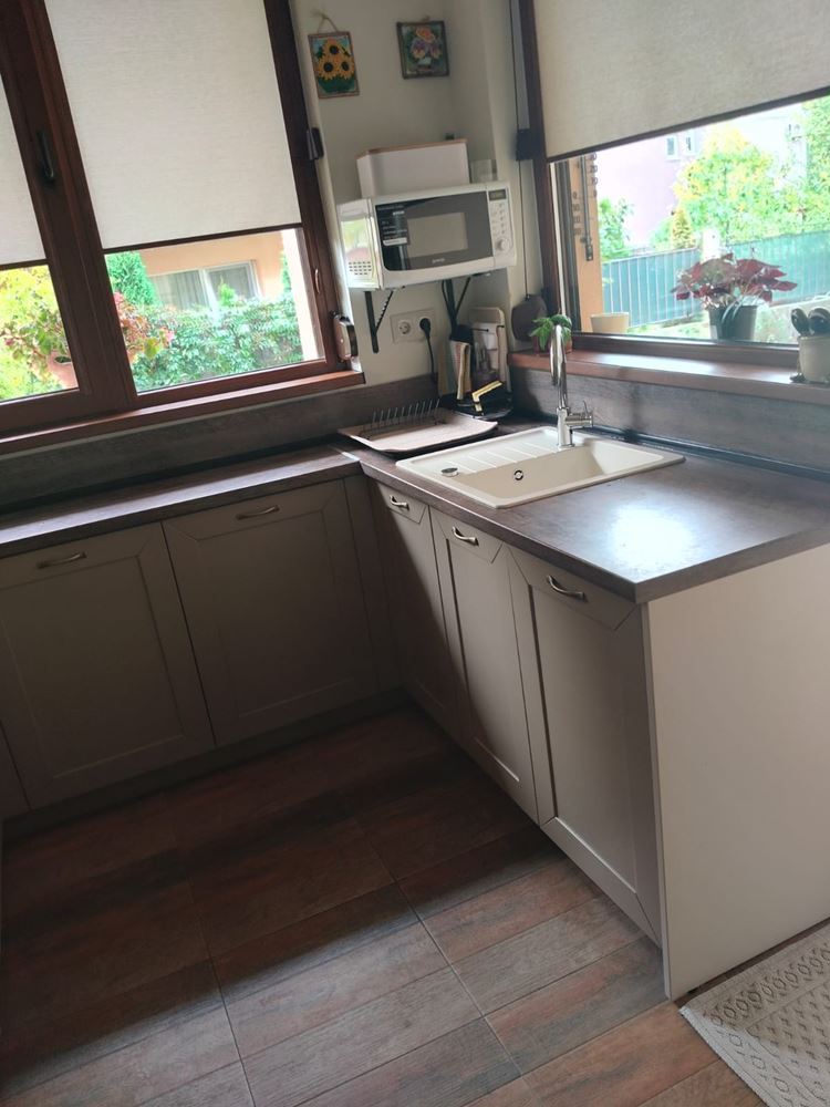 Spacious three-storey single-family house in the center of Ravda – comfort, prestige, and complete independence