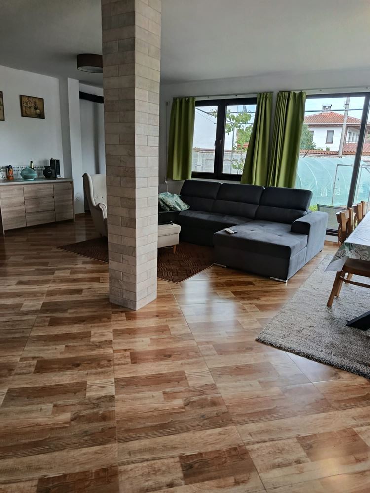 Single-storey house with a beautiful garden at the foothills of the Strandzha Mountains – comfort, tranquility and a ready home in the village of Fakia