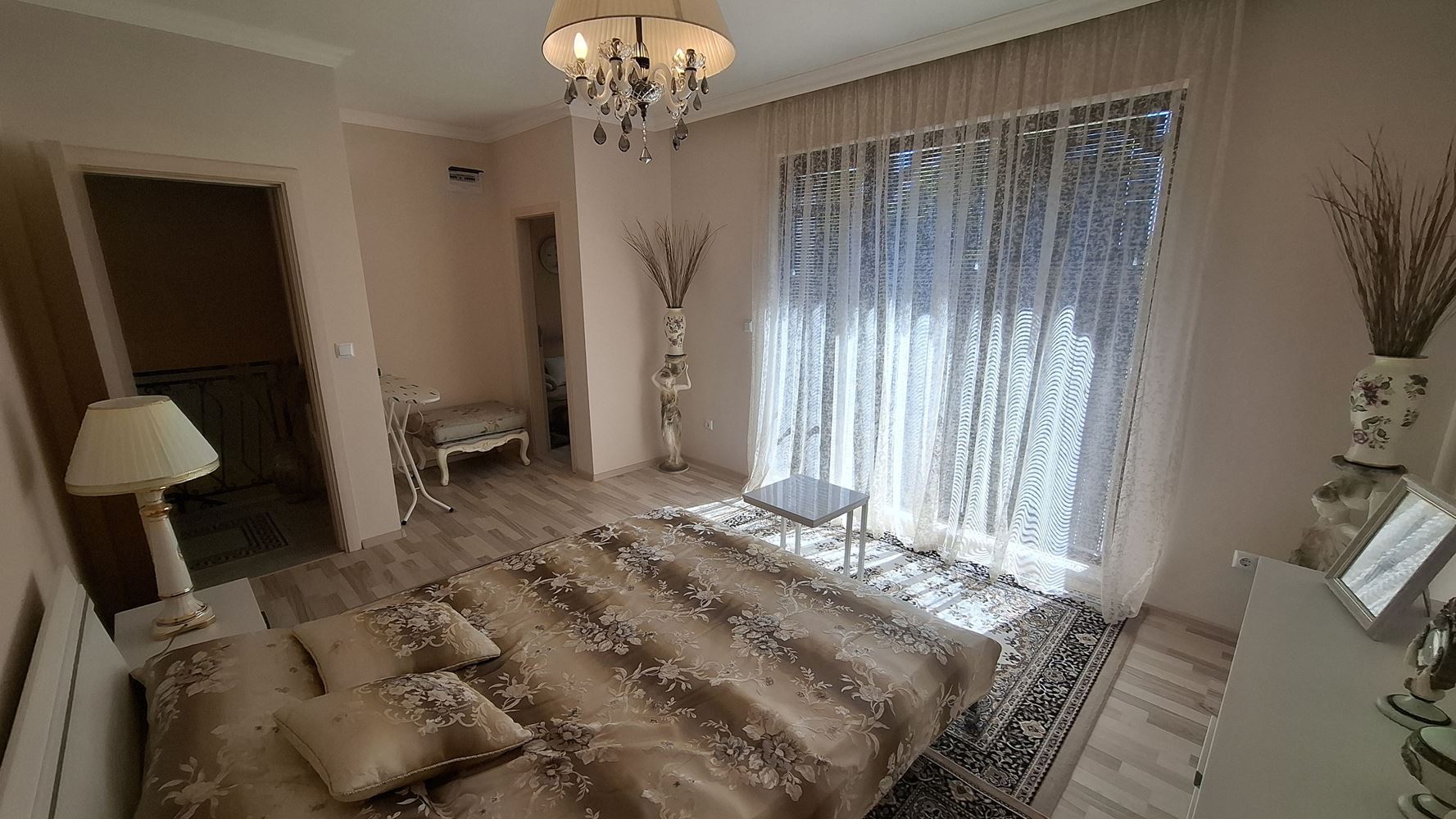 Luxury two-storey house in a prestigious complex in Pomorie