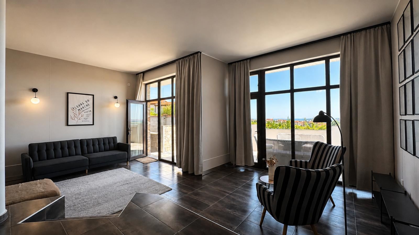 Luxury two-storey house with panoramic sea view above Sunny Beach – space, tranquility and life by the sea