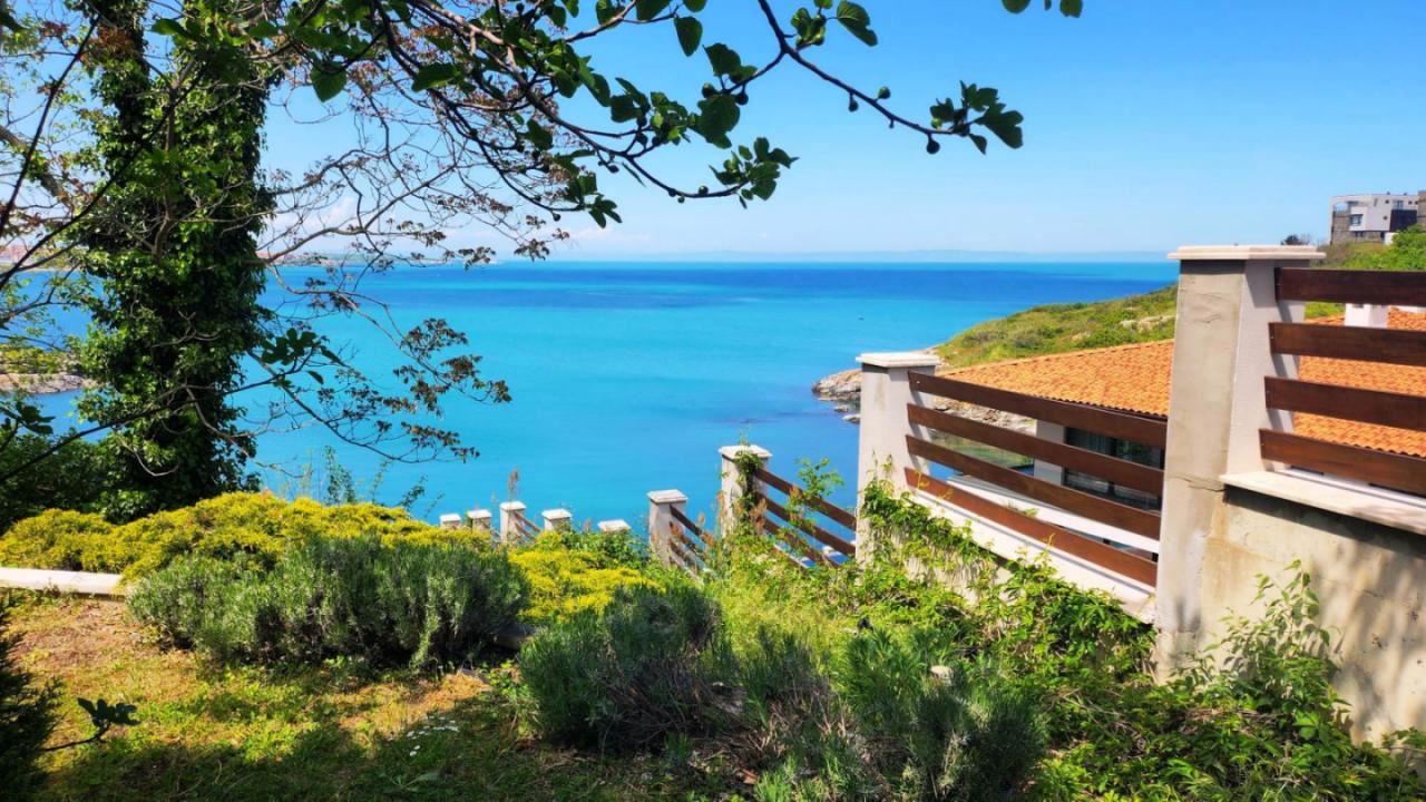 Stunning Three-Storey House on the First Sea Line in Sozopol with Panoramic Views of Paradise Bay
