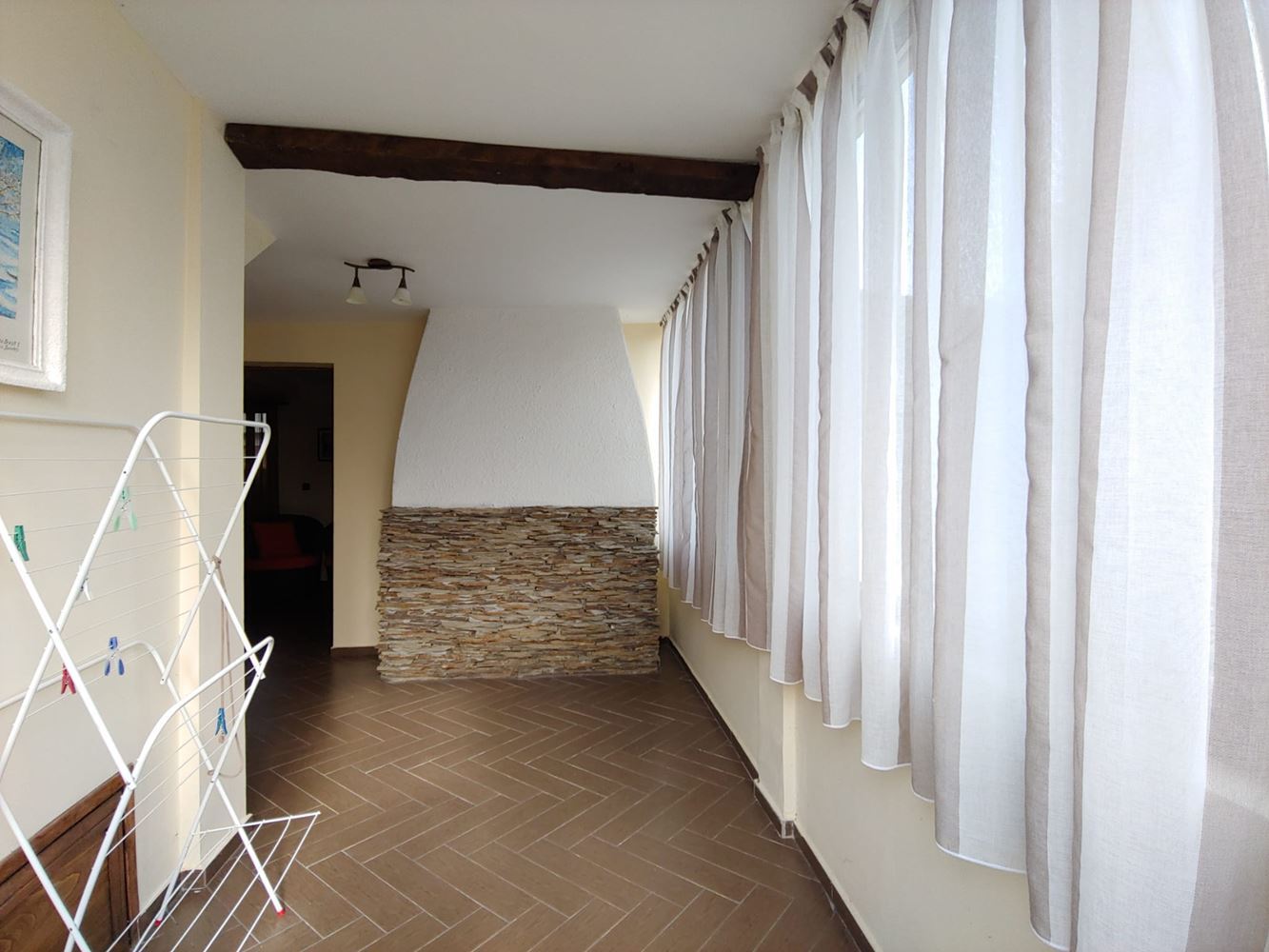 Spacious Two-Storey House with a Huge Garden, Fireplace, Sauna and Jacuzzi in Drachevo Village