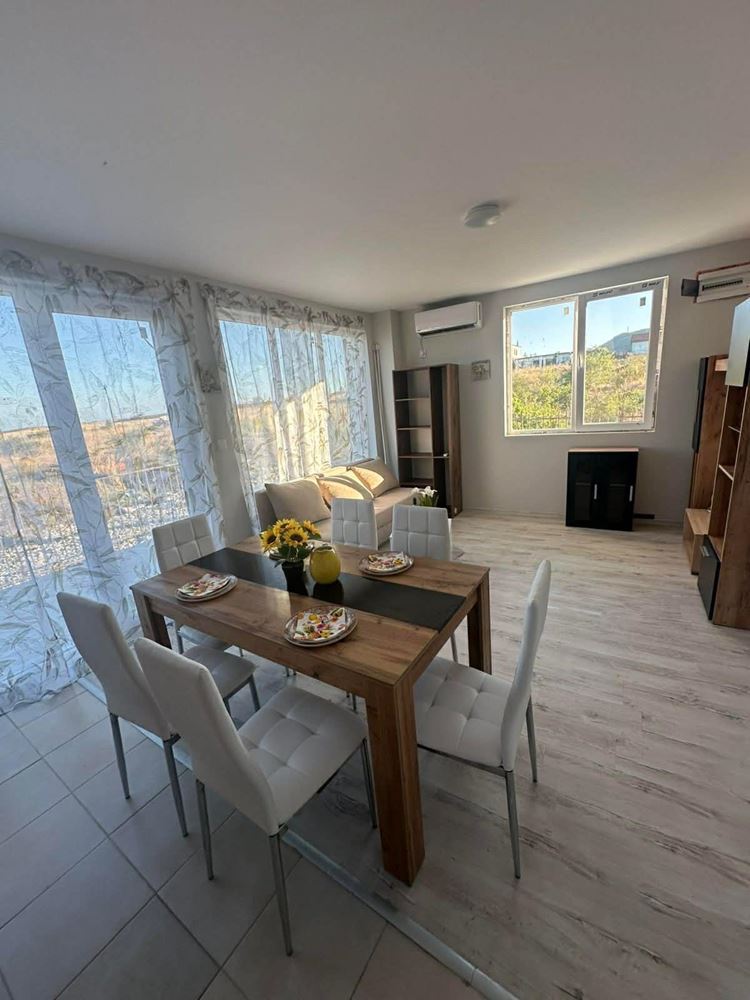 New One-Storey House with Yard in Kableshkovo – No Maintenance Fee