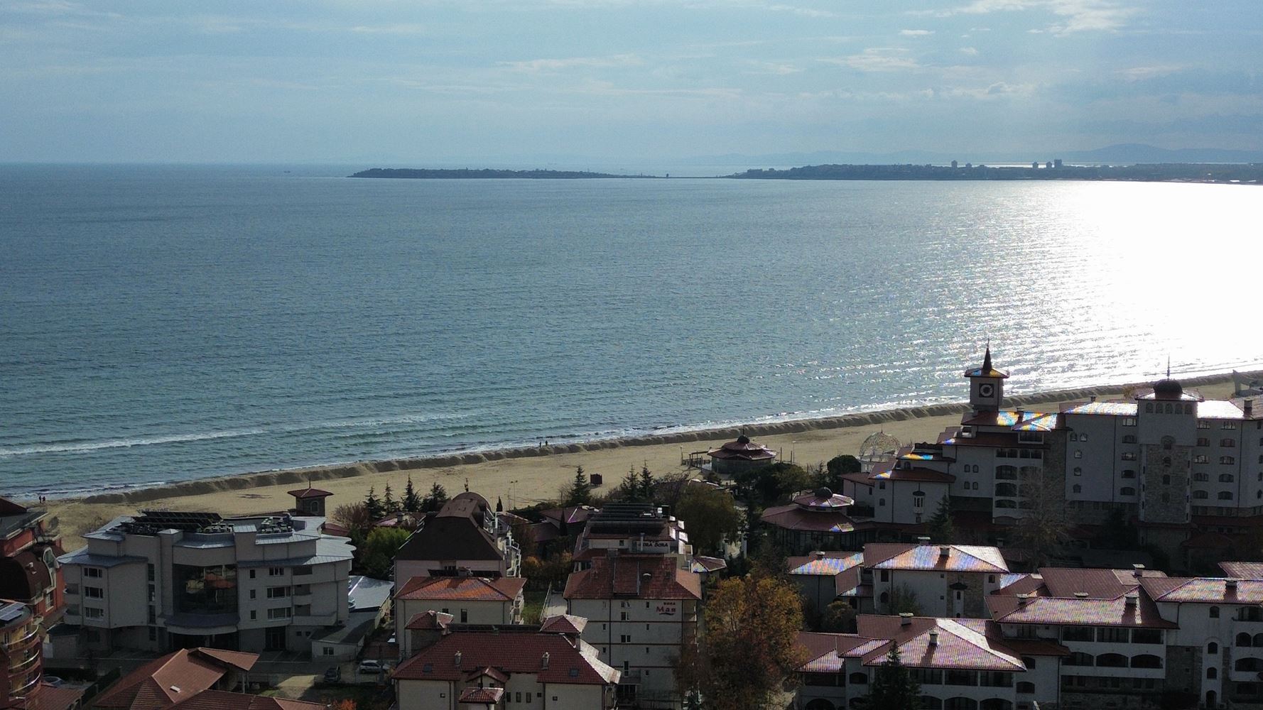 Panoramic Four-Storey House with 8 Bedrooms and Sea View in Sunny Beach – No Maintenance Fee