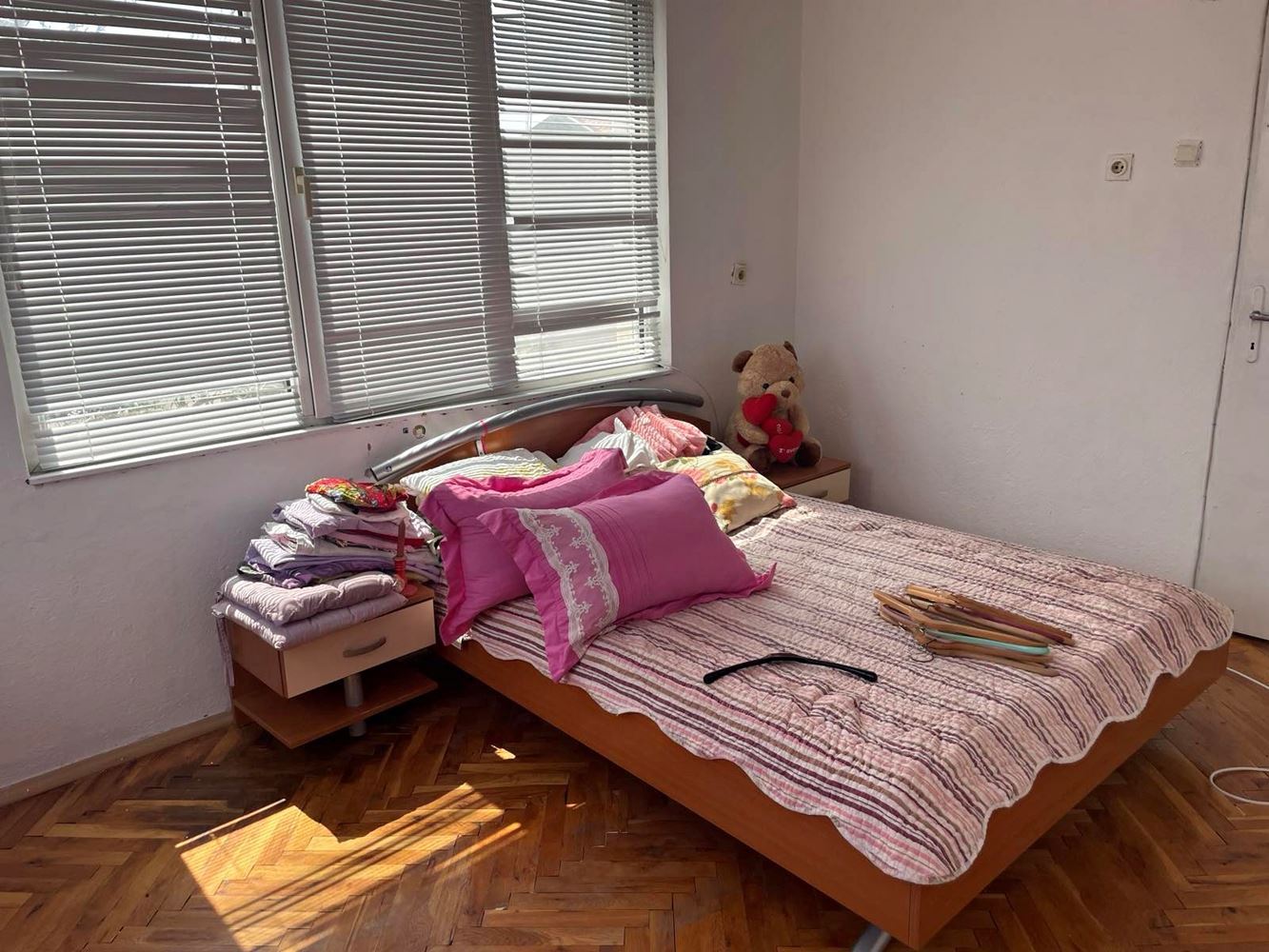 Detached part of a house with garden in Burgas – Banevo, spacious layout, functionality and excellent location near the mineral baths