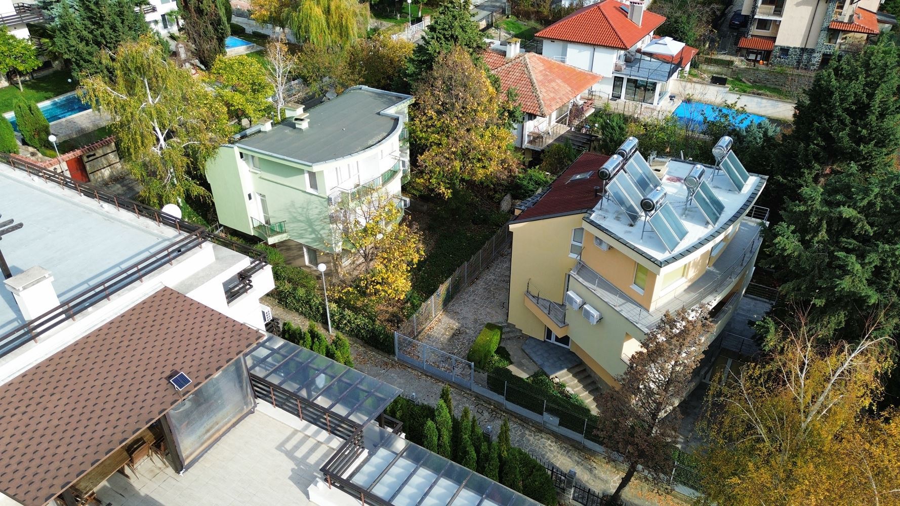 Panoramic Four-Storey House with 8 Bedrooms and Sea View in Sunny Beach – No Maintenance Fee