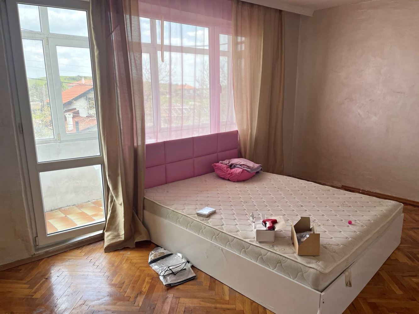 Detached part of a house with garden in Burgas – Banevo, spacious layout, functionality and excellent location near the mineral baths